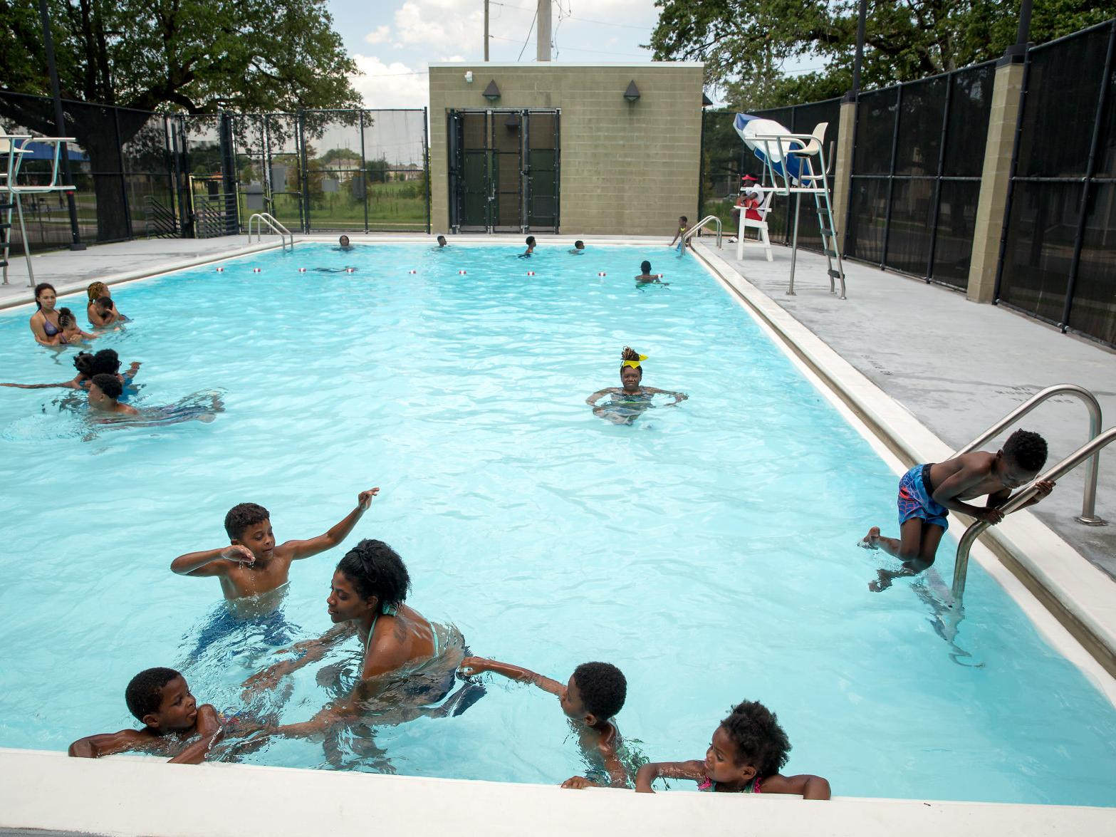 image of a swimming pool